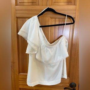 Gorgeous NWT one shoulder Trina Turk blouse with mini Pom Pom trim. L  STUNNING!